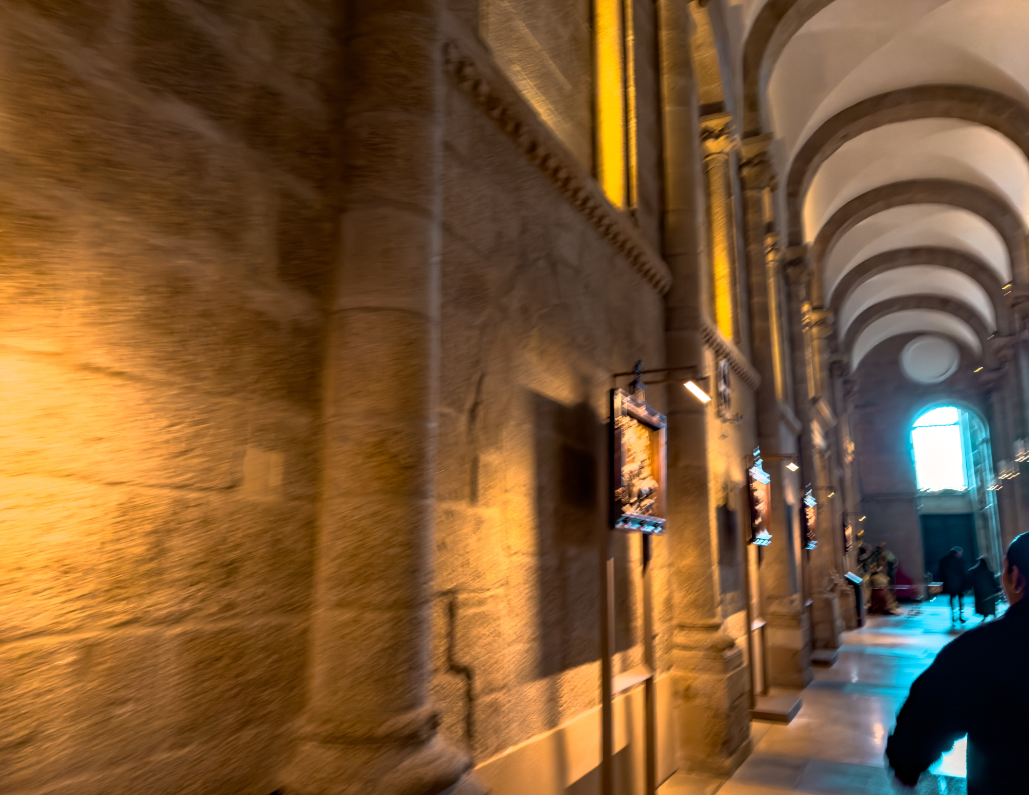 Santiago de Compostela Cathedral Guide (17).png